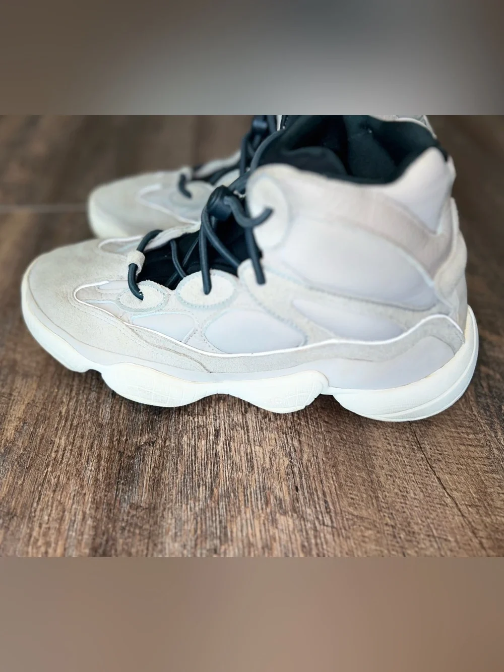Yeezy adidas 500